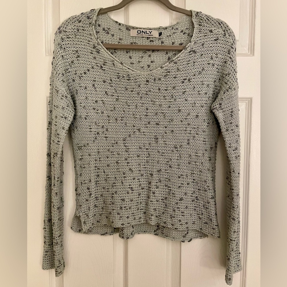 ✨3 for $25✨Only Crochet Sweater